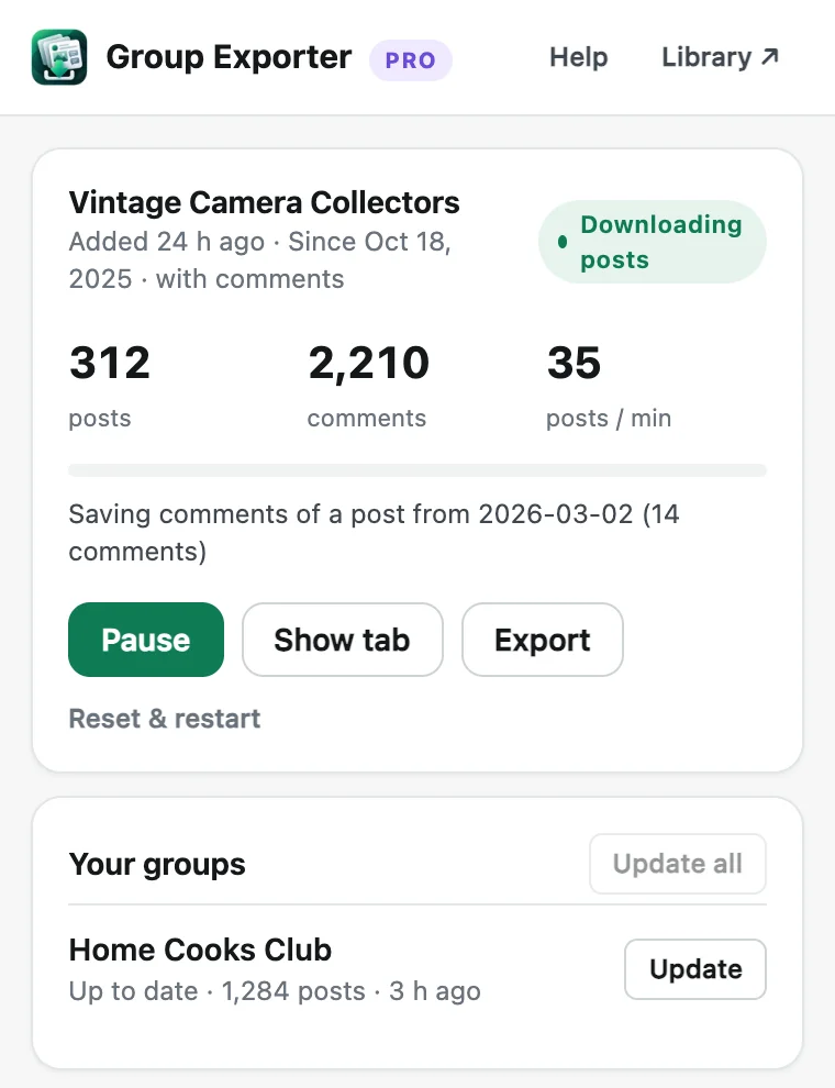 Fenêtre de Group Exporter for Facebook en train de télécharger un groupe Facebook, avec compteurs de publications, de commentaires et de vitesse